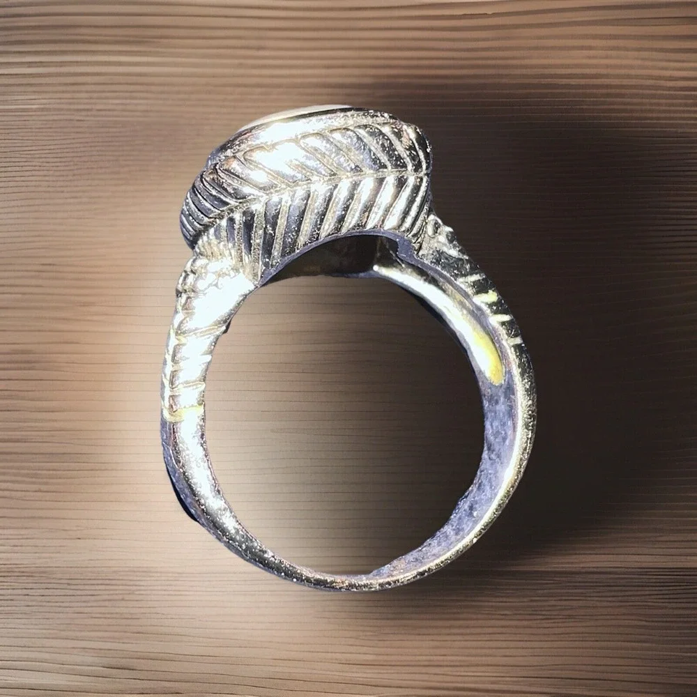 Silver Tone Ring Size 9.5 Smoky‎ Opal Stone With Beaded Rectangular Border
